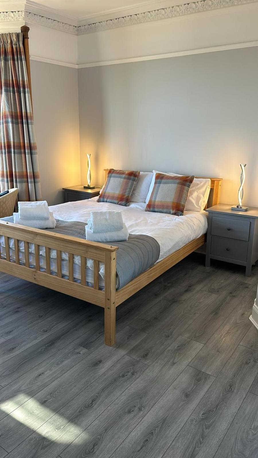 Отель The Cairns Leven Leven  Экстерьер фото