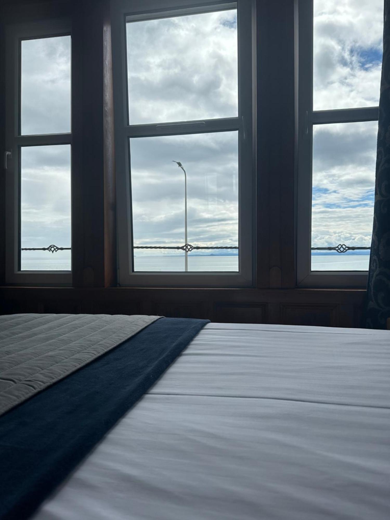 Отель The Cairns Leven Leven  Экстерьер фото