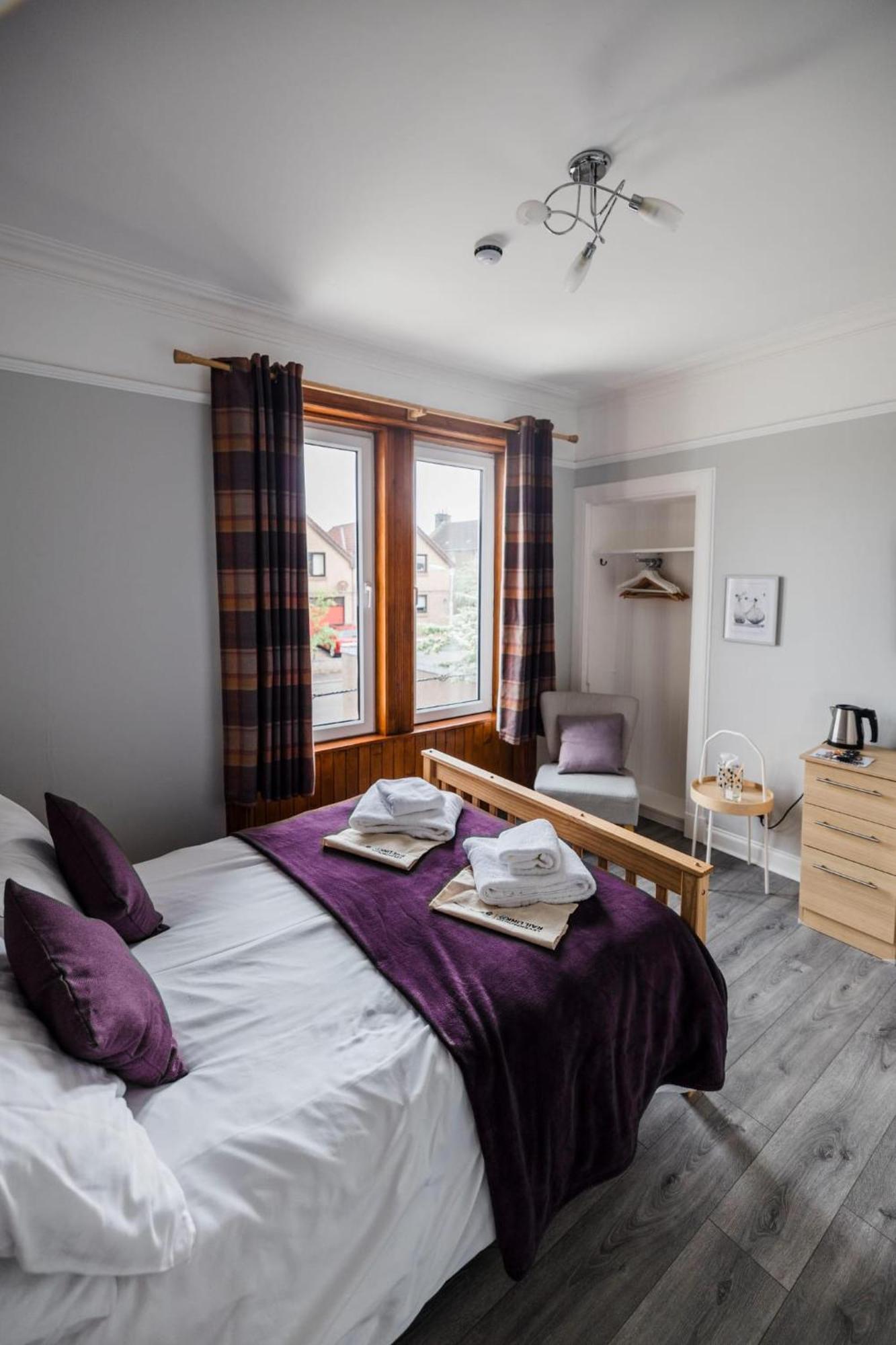 Отель The Cairns Leven Leven  Экстерьер фото