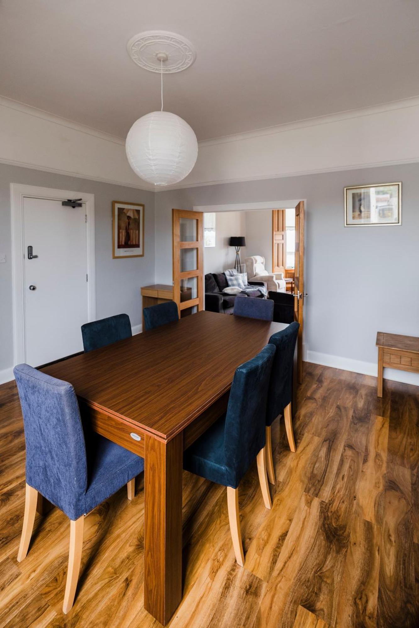 Отель The Cairns Leven Leven  Экстерьер фото